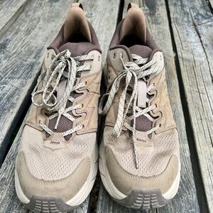 Gently Used Men’s Hoka Anacapa Breeze size 12